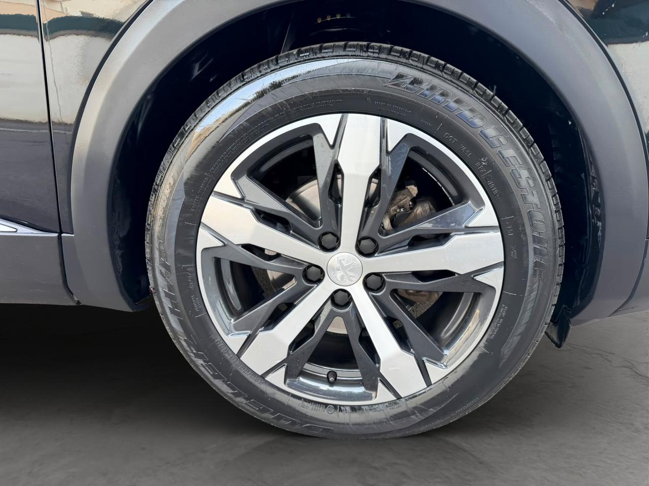 Peugeot 3008 1.5 HDi 130 EAT8 ALLURE - FULL LED/KEYLESS