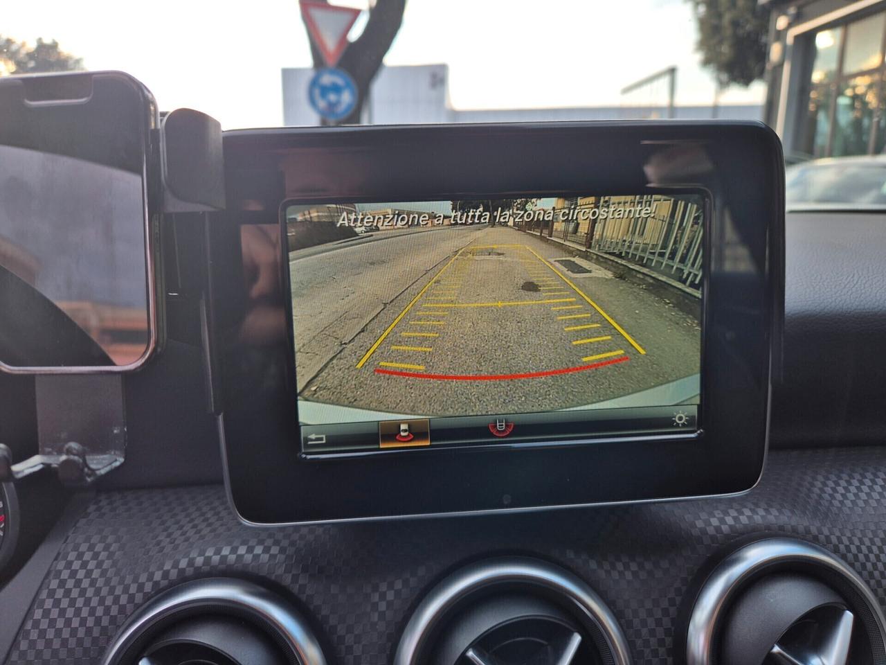 Mercedes-benz A 180 d Premium