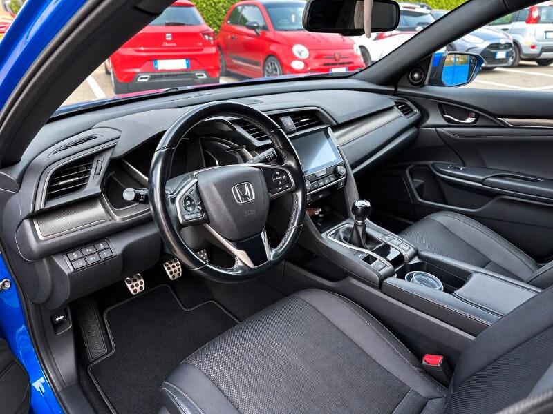 HONDA Civic 10ª serie Civic 1.6 5 porte Execut...