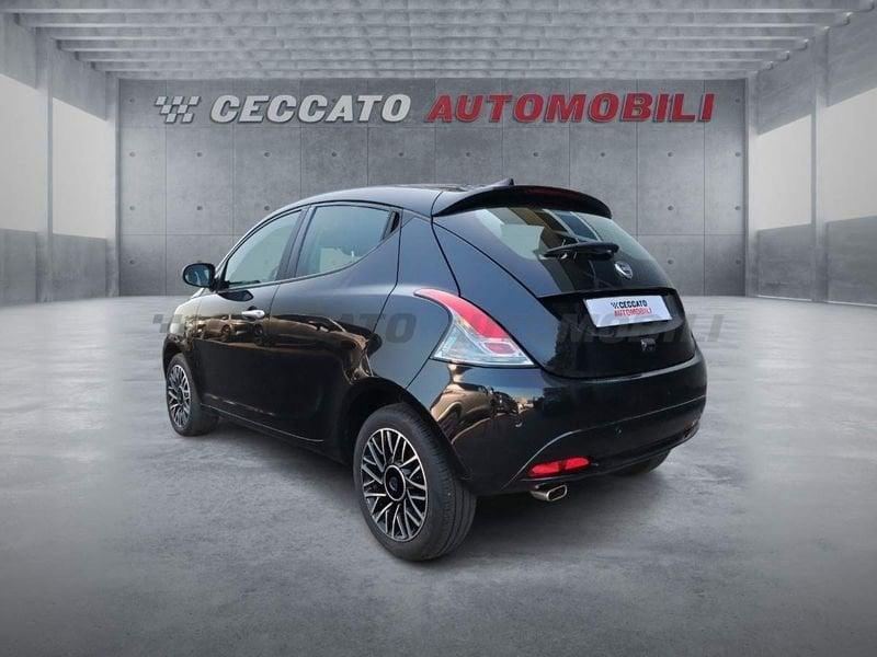 Lancia Ypsilon Ypsilon 1.0 firefly hybrid Platino s&s 70cv