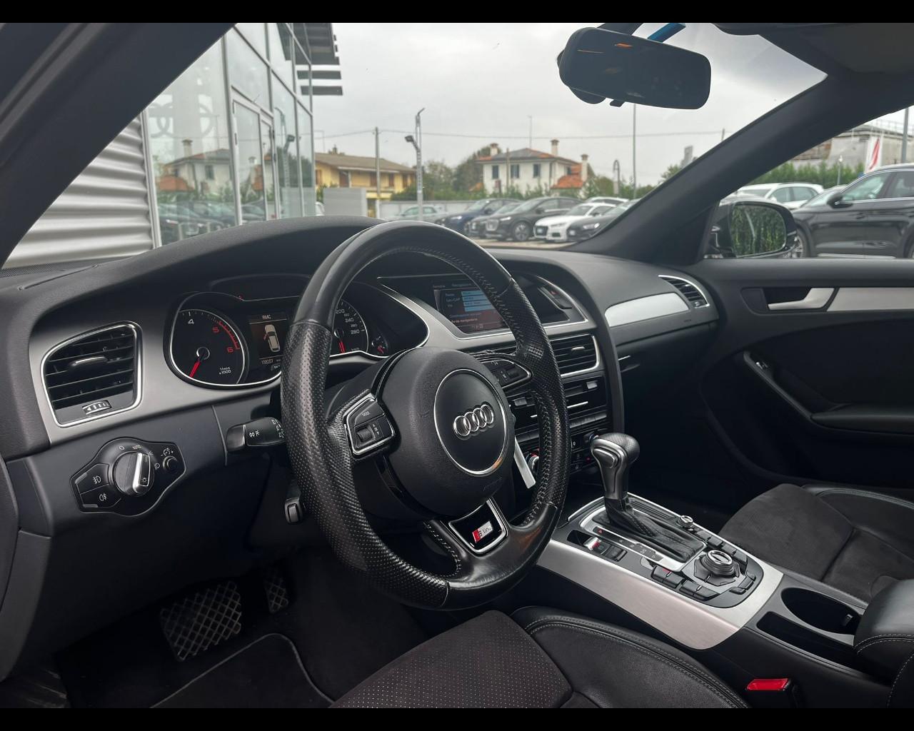 AUDI A4 AVANT 2.0TDI 177CV AMBIENTE MULTITRONIC