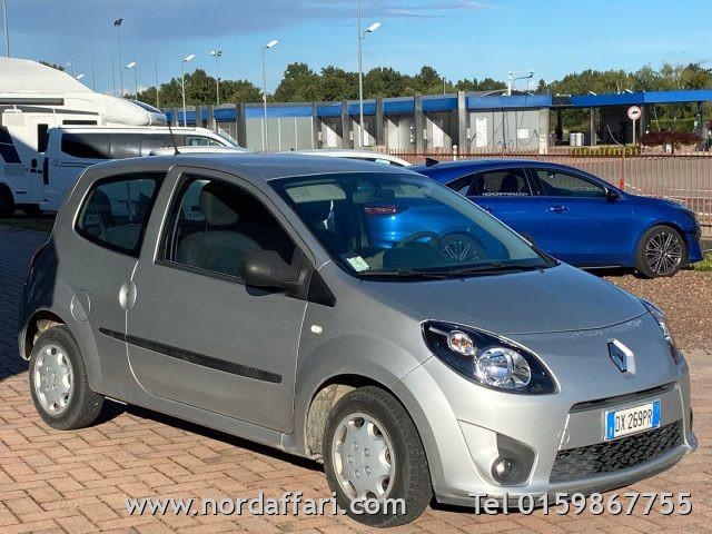 RENAULT Twingo 1.2 8V Le Iene NEOPATENTATI
