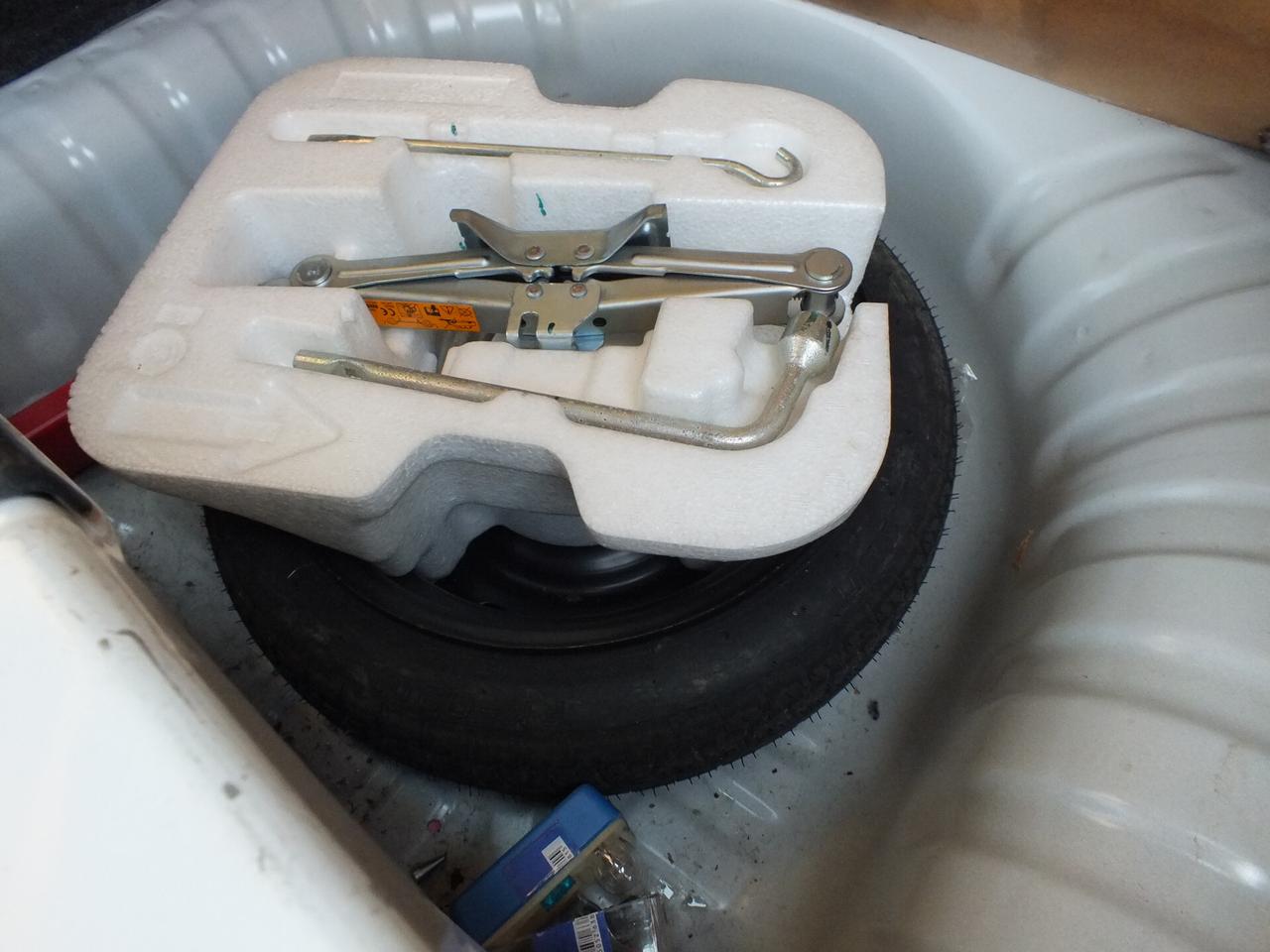 NISSAN MICRA 1.2 12V 5/P TEKNA NAVI-PELLE-UNIPROPRIETARIO