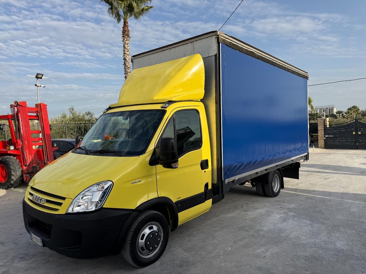 Iveco Daily 35/15 centinato alla francese lungo 5 metriiiii