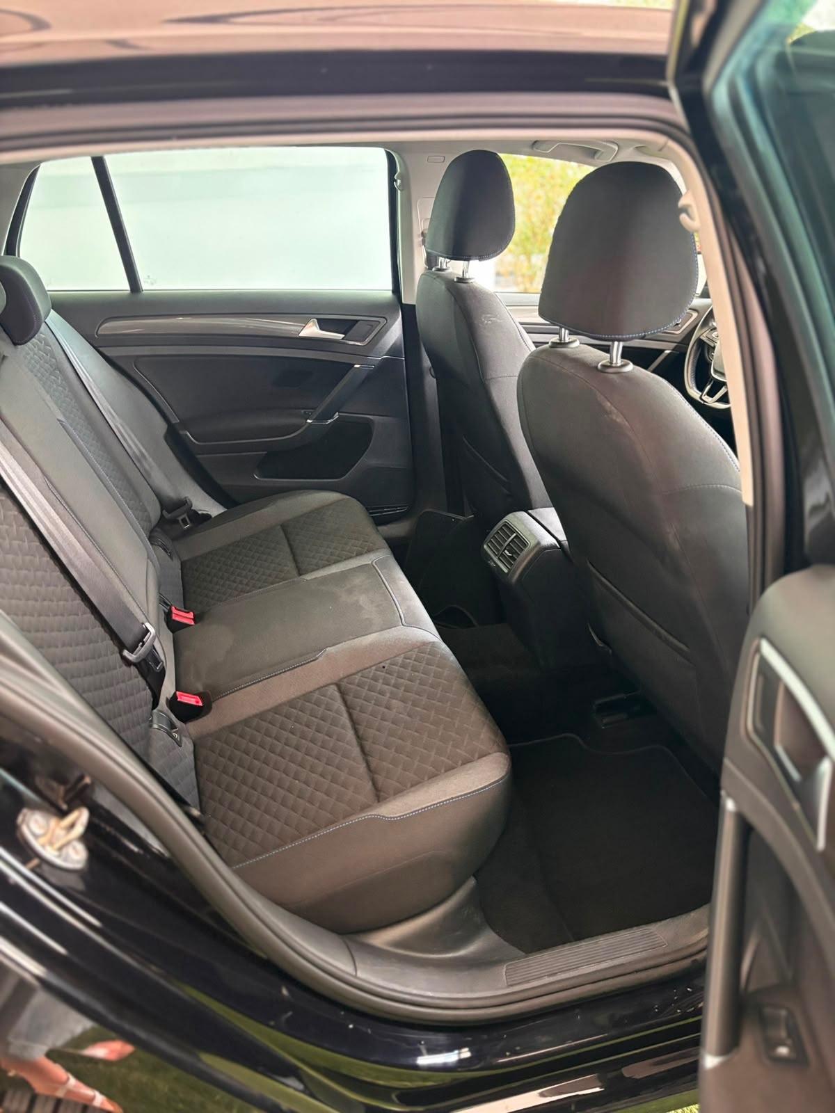 Volkswagen Golf 7.5 1.6 TDI Business 115CV