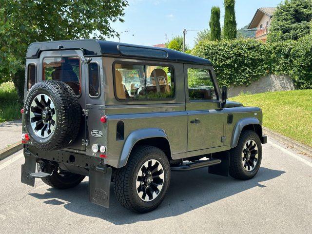 LAND ROVER Defender 90 2.2 TD4 Station Wagon SE NEOPATENTATI