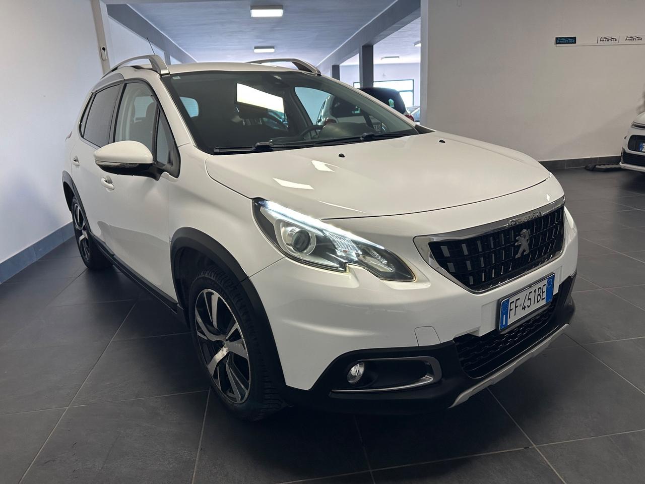 PEUGEOT 2008 ALLURE 1.6 BLUEHDI 100CV PRONTA CONSEGNA