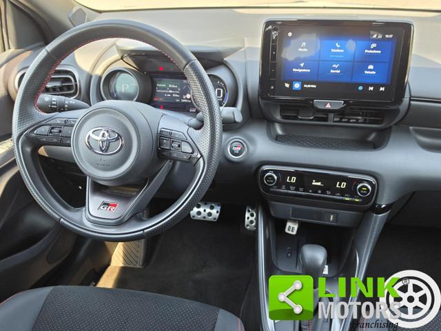 TOYOTA Yaris GR SPORT