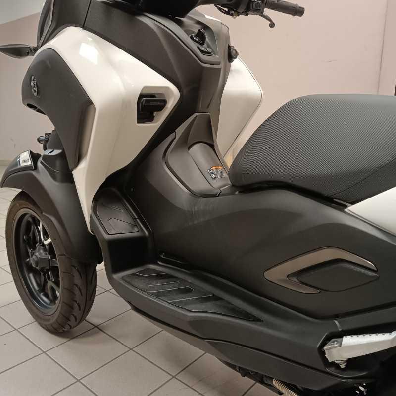 Yamaha Tricity 300 - 2026