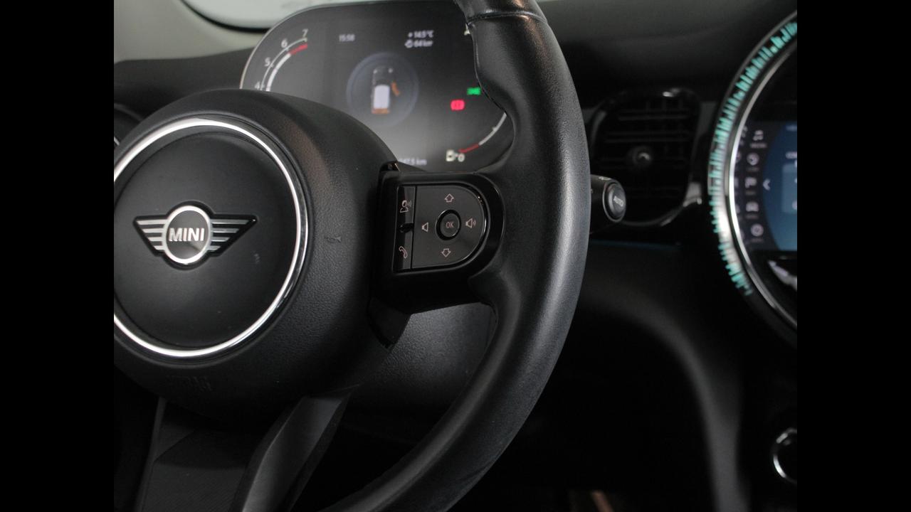 MINI Mini IV F56 2021 3p - Mini 3p 1.5 Cooper Camden auto