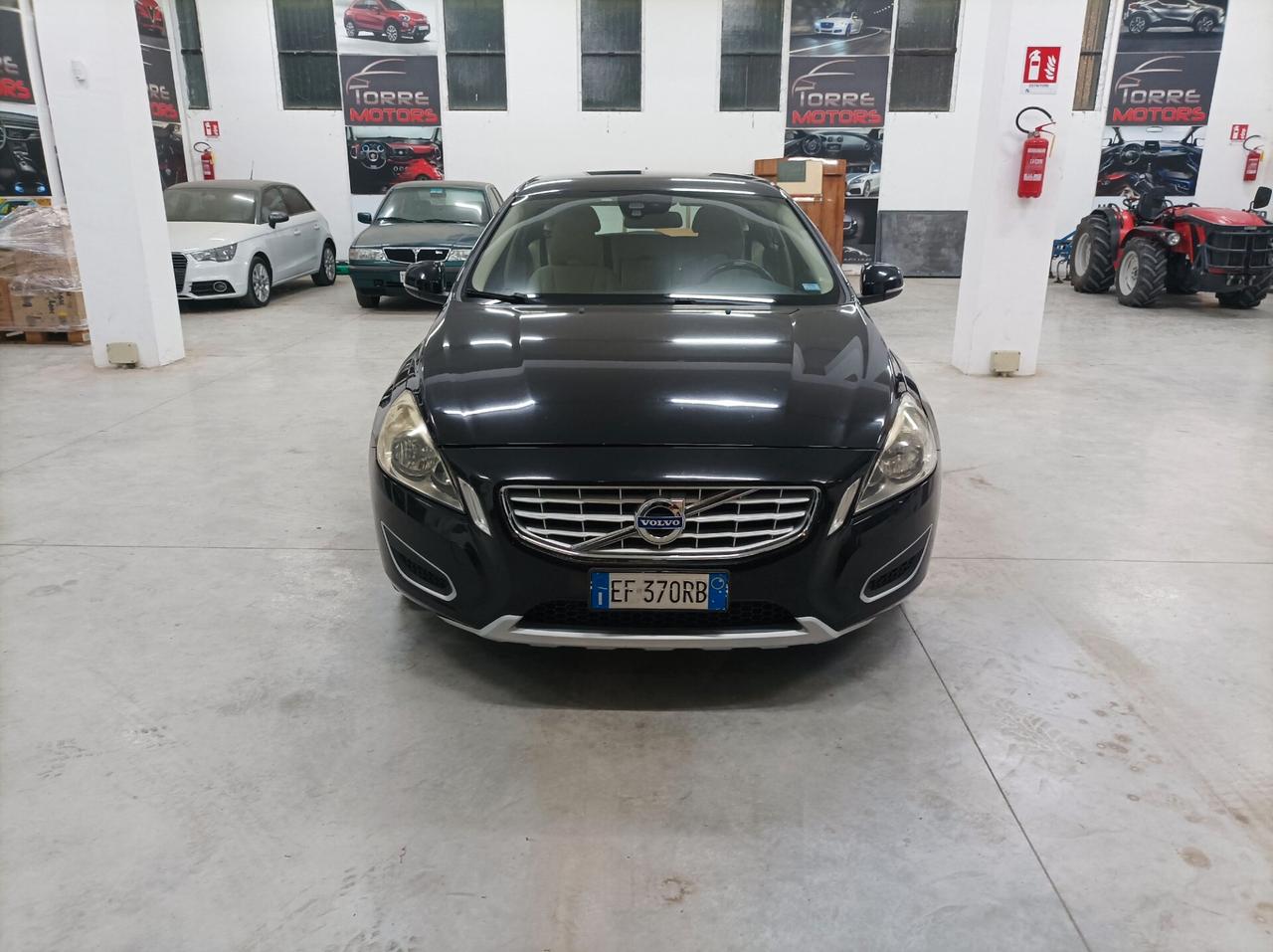 Volvo V60 D5 2.4 205 CV Geartronic Kinetic - 01/2011