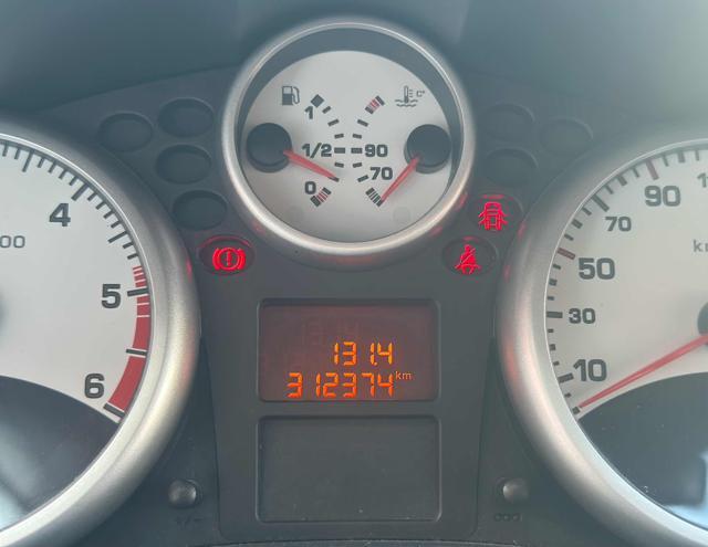PEUGEOT 207 1.4 HDi 70CV A/C *NEOPATENTATI*
