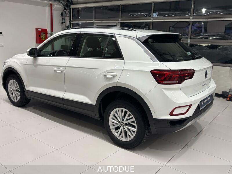 Volkswagen T-Roc I 2022 1.0 tsi Life 110cv