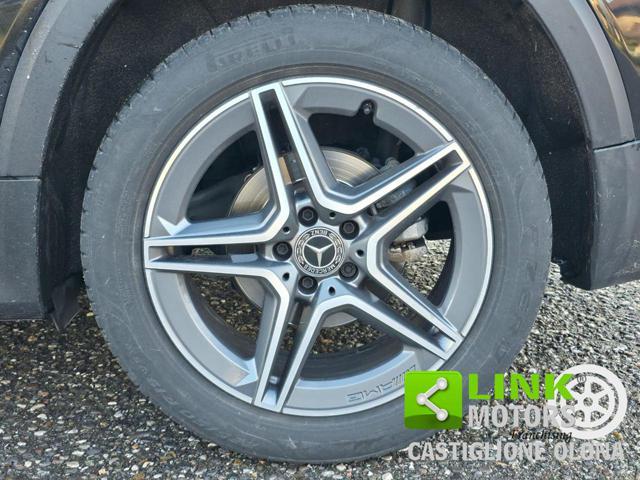 MERCEDES-BENZ GLB 200 d 4Matic AMG Line Premium