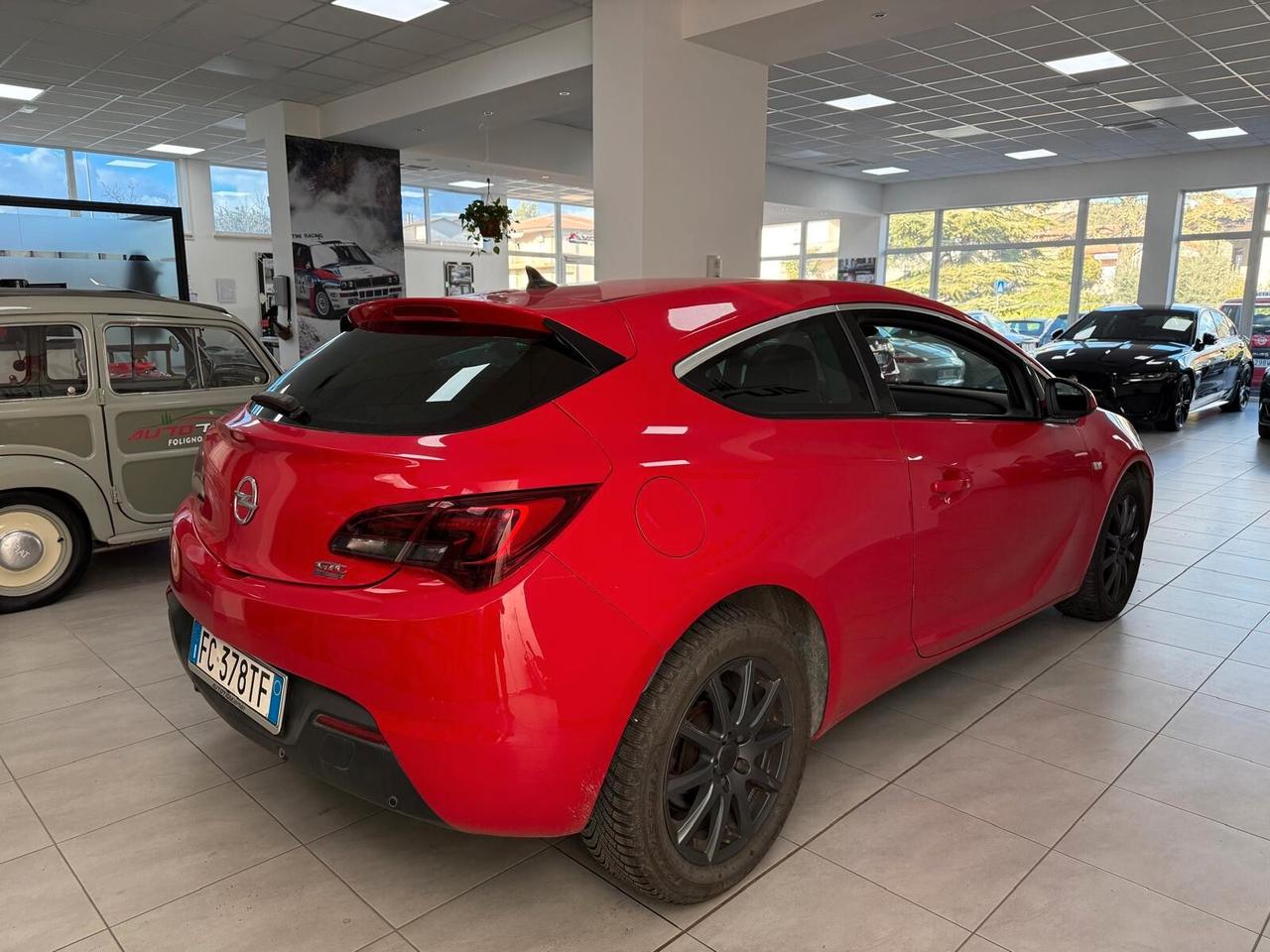 Opel Astra GTC 1.7 CDTI 130CV S&S 3 porte Cosmo