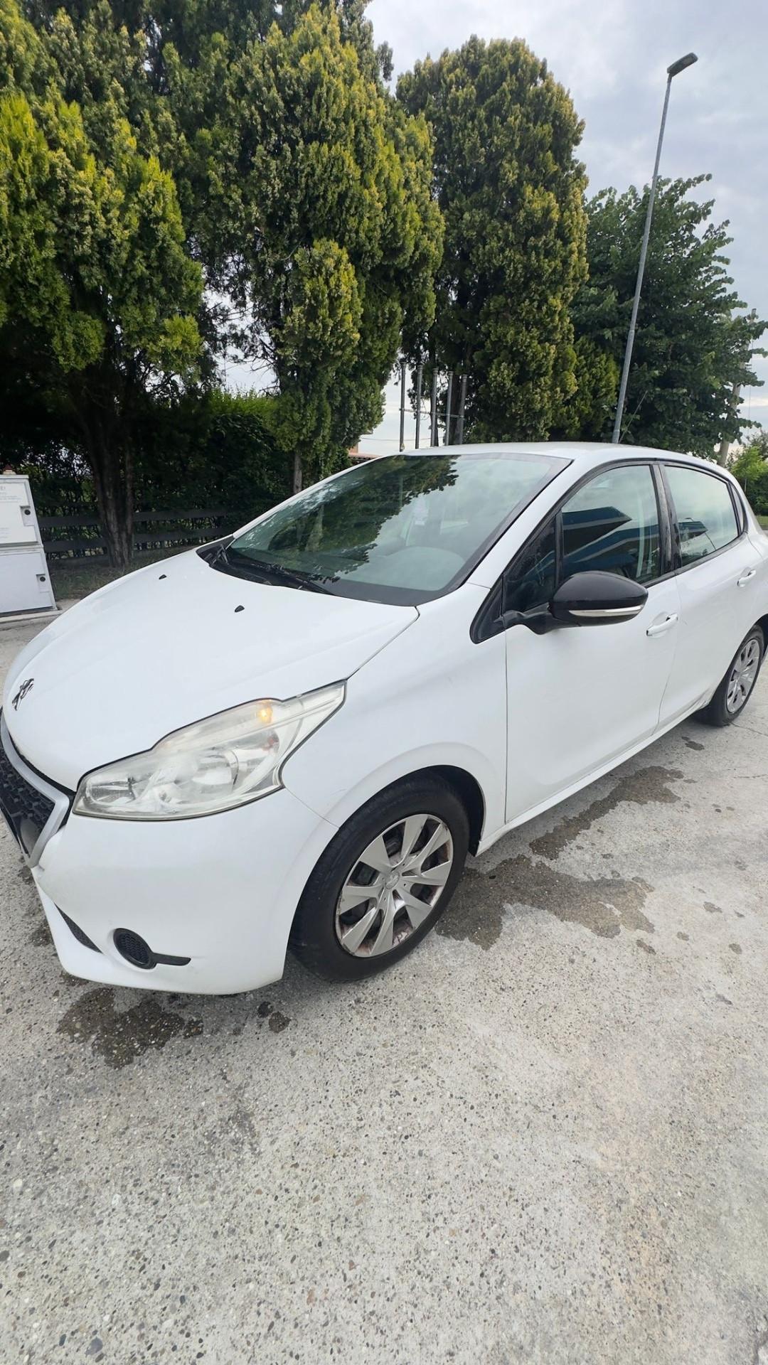Peugeot 208 1.2 VTi 82 CV 5 porte Access