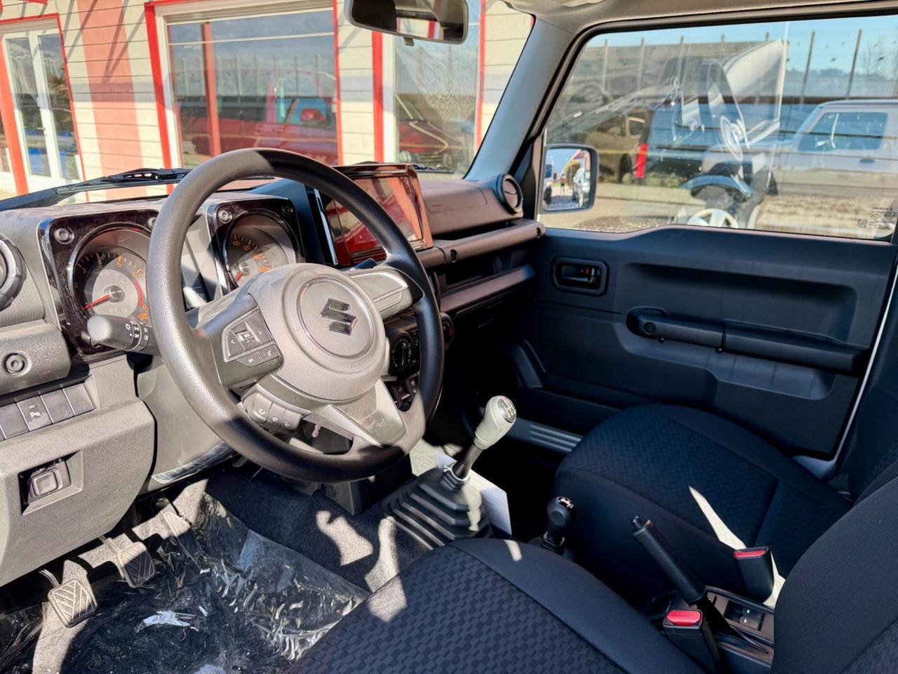 Suzuki Jimny 4x4 - 5 PORTE - 4 POSTI VETTURA !!!