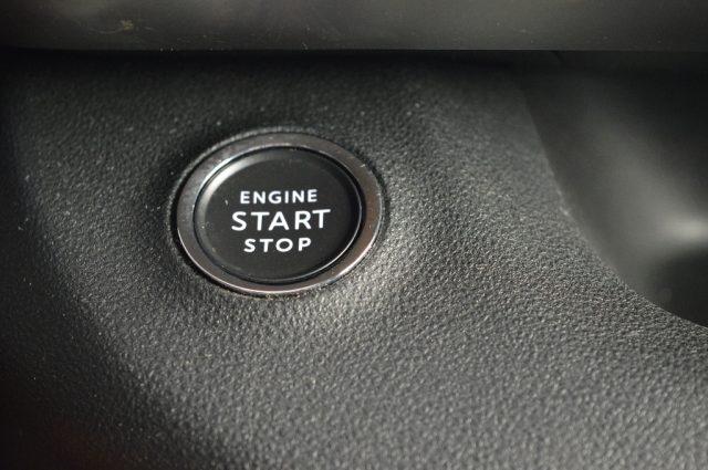 JEEP Avenger 1.2 Turbo 100 CV Summit