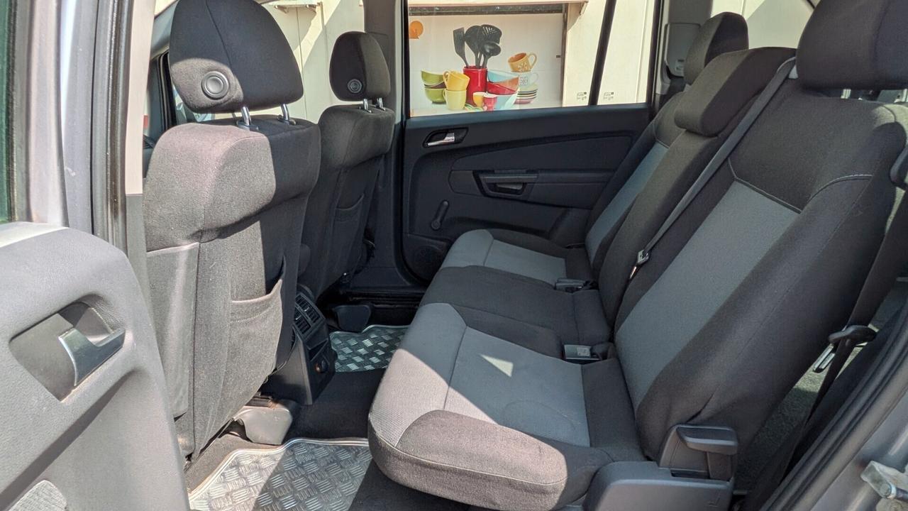 Opel Zafira 1.9 CDTI 101CV Cosmo