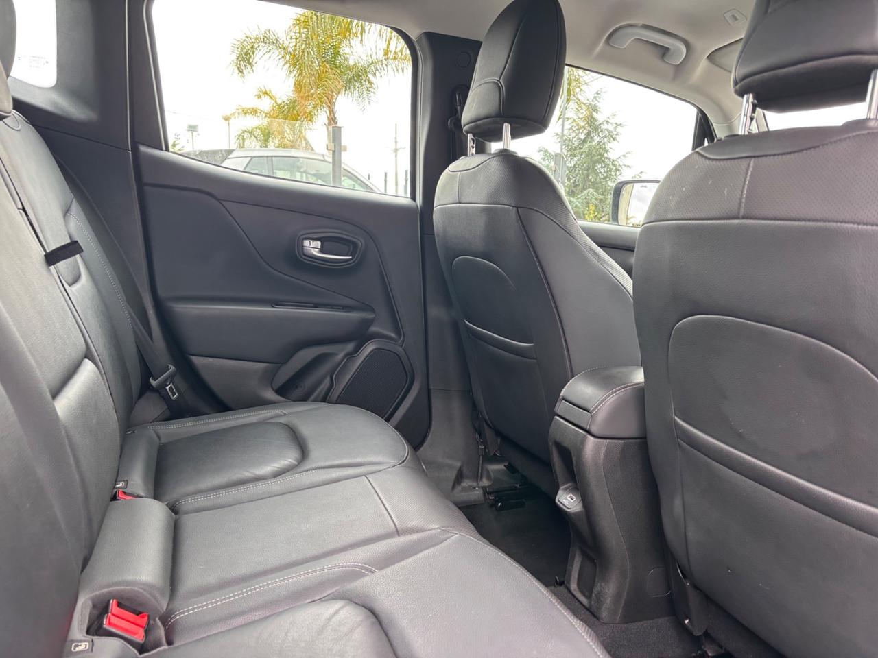 Jeep Renegade 1.6 Mjt cambio automatico-2020