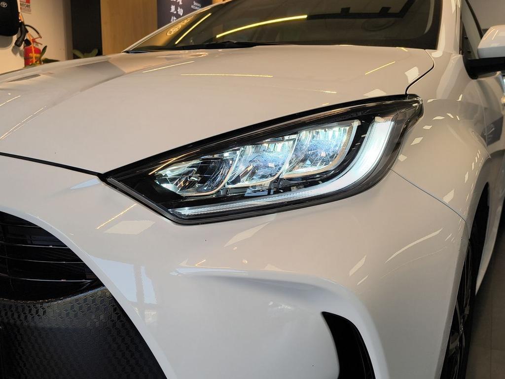 Toyota Yaris 1.5 hybrid Trend