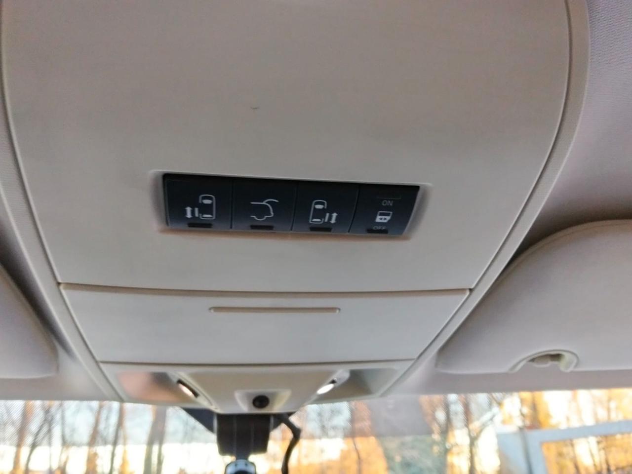 Chrysler Grand Voyager 2.8 CRD 163Cv Limited*Automatic*Pelle*Monitor