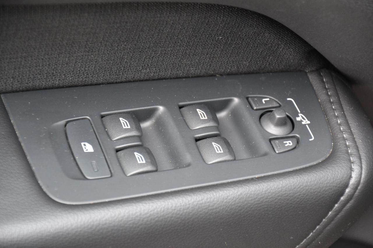 Volvo XC 60 2.0 D3 150CV MOMENTUM PRO **PREZZO VERO**