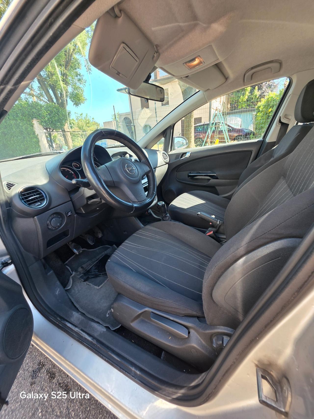 OPEL Corsa D 1.2 benzina/GPL 5 porte, 80 CV (59 kW)