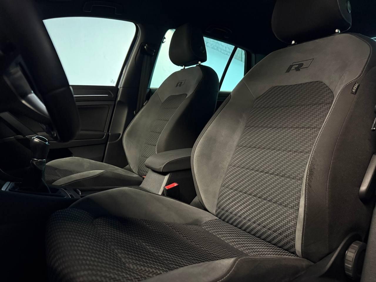 Volkswagen Golf 1.6 TDI 115 CV 5p. R-Line