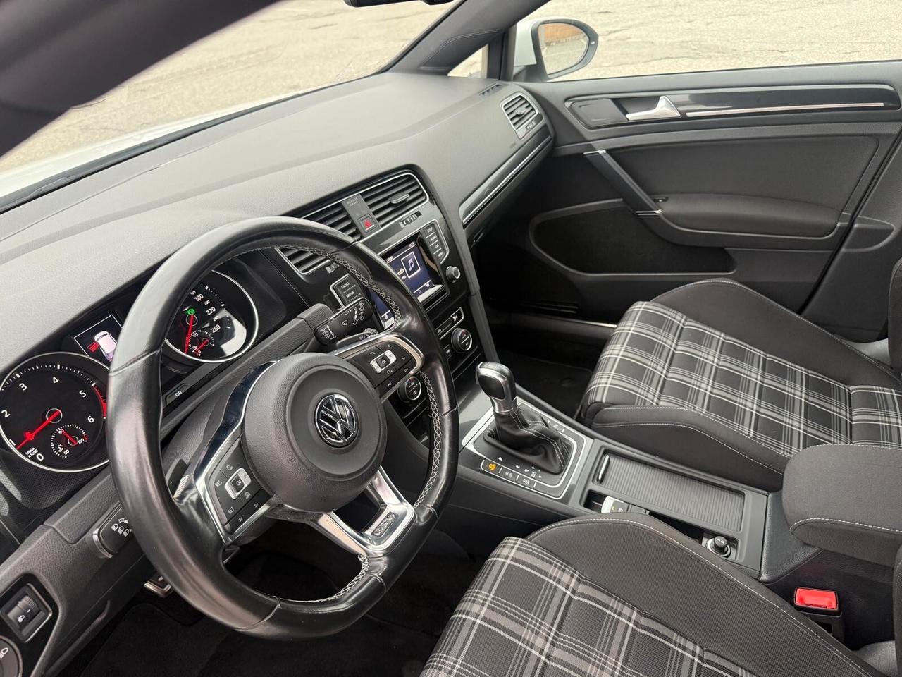 Volkswagen Golf Business GTD 2.0 TDI DSG 5p. 4 Free BlueMotion Tech.