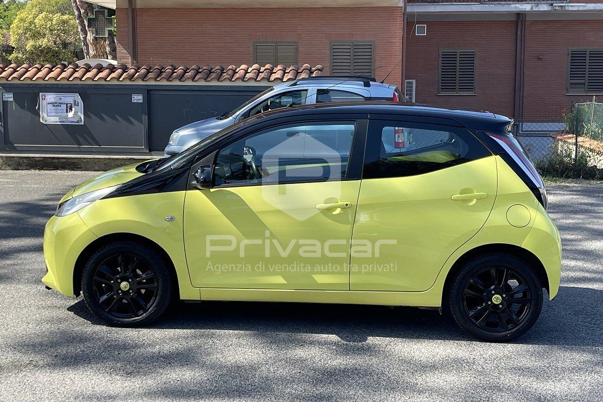 TOYOTA Aygo 1.0 VVT-i 69 CV 5 porte x-cite MMT