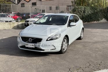 VOLVO V40 T2 Kinetic