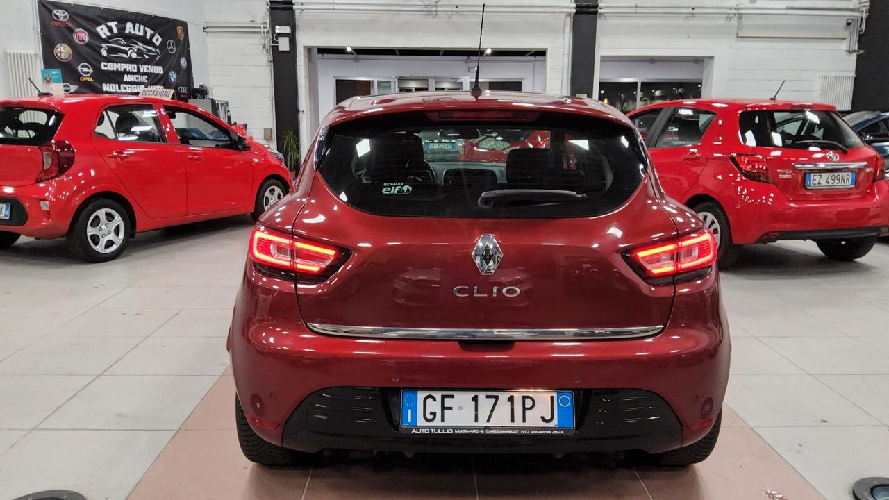 Renault Clio dCi 8V 75 CV Start&Stop 5 porte Energy Duel