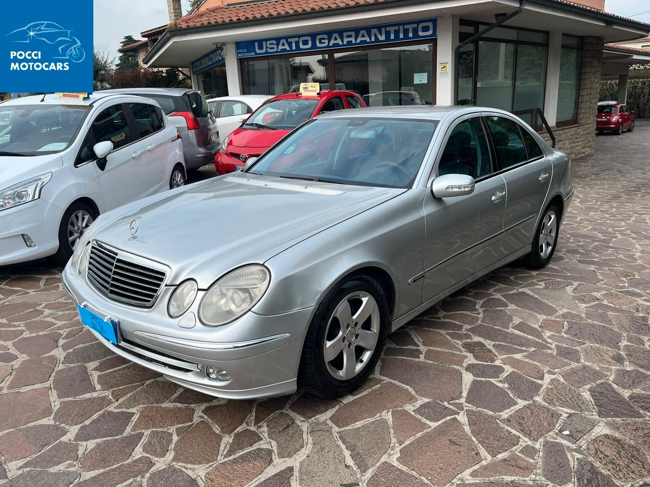 Mercedes-benz E 270 CDI cat Elegance
