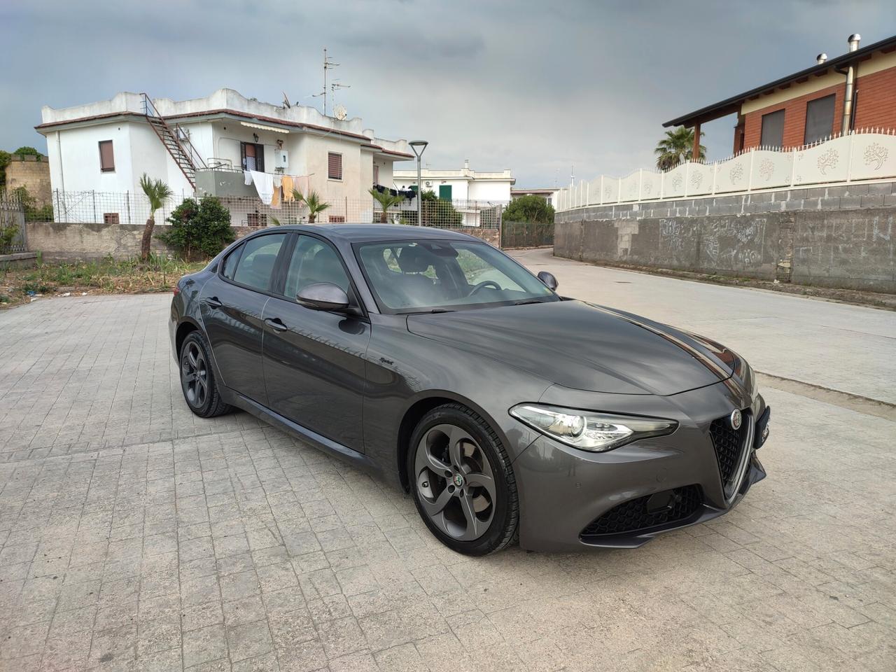 Alfa Romeo Giulia SPRINT 2.2 TD 190 CV AUTOMATIK TELECAMERA NAVIGAT