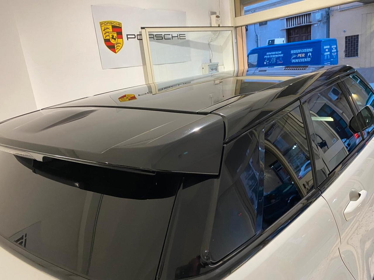 Land Rover Range Evoque 2.2 150cv PANORAMICO