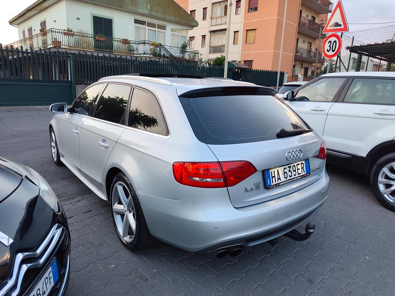 Audi A4 Avant 2.0 TDI 170CV S line tetto apribile full optional