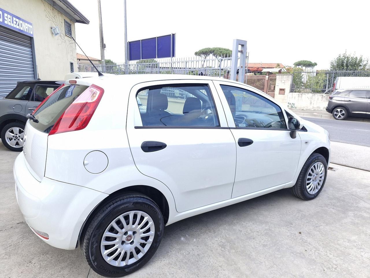 FIAT PUNTO 1.4 NATURAL POWER ANNO 2016
