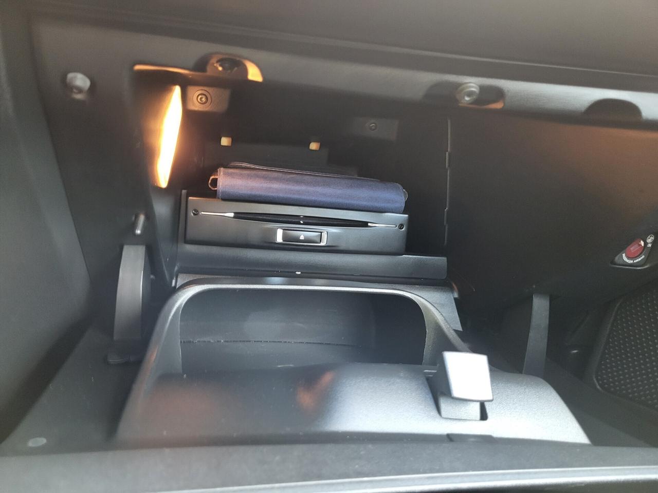 Peugeot 208 1.4 HDI-CINTA DISTRIBUZ. E TAGLIANDO