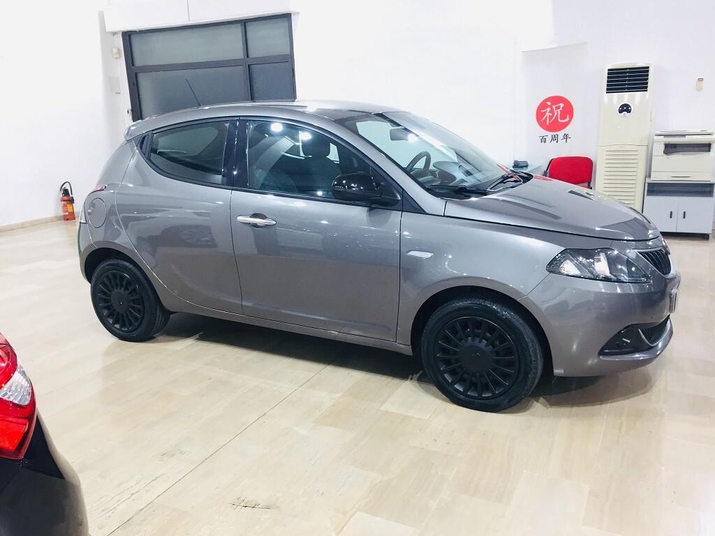 LANCIA Ypsilon 1.0 FireFly 5 porte S&S Hybrid