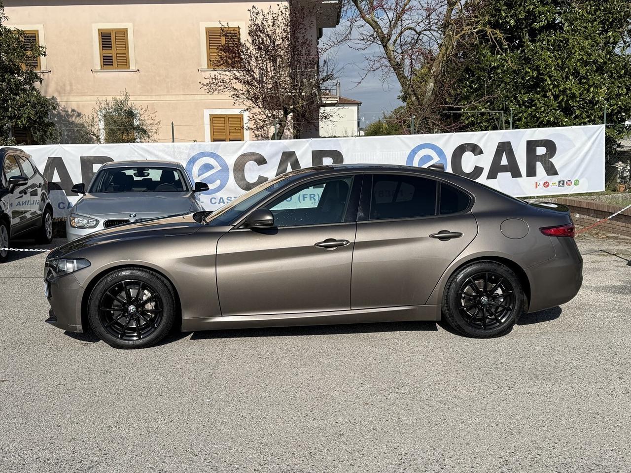 ALFA ROMEO GIULIA 2.2 - 150CV NAVI LED DNA