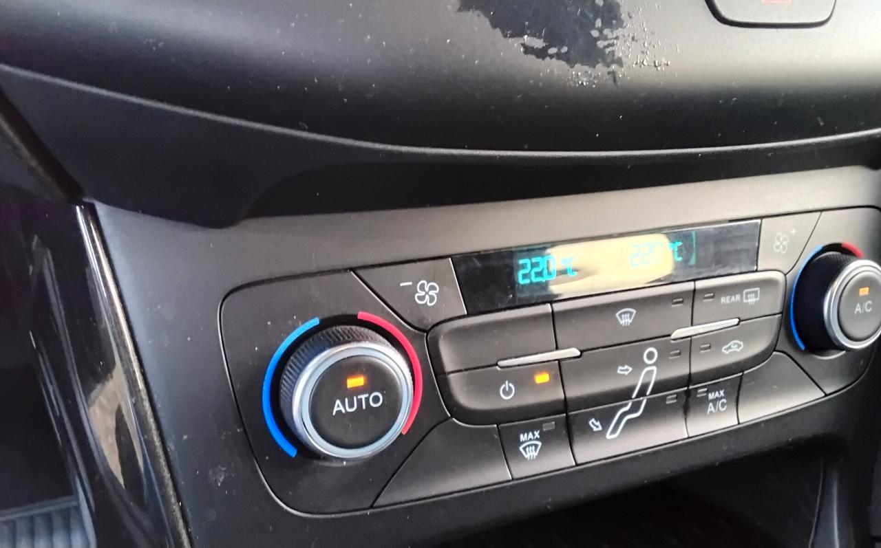 Ford Focus 1.5 TDCi 120 CV Start&Stop SW Titanium