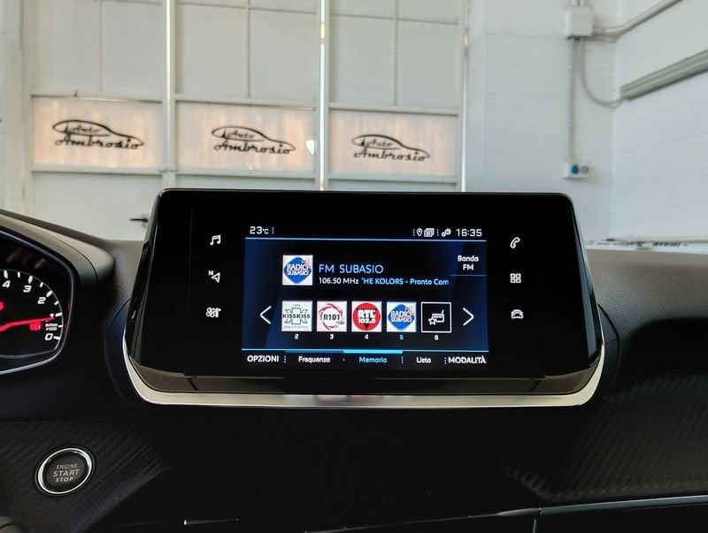 Peugeot 2008 BlueHDi 100 S&S Allure Pack TUA da 189,00 al mese