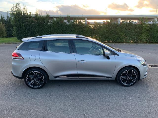 RENAULT - Clio Sporter 1.5 Dci Energy Excite; Navi; Fari Led; Sensori di Parcheggio Ant e Post; Pelle e Tessuto;