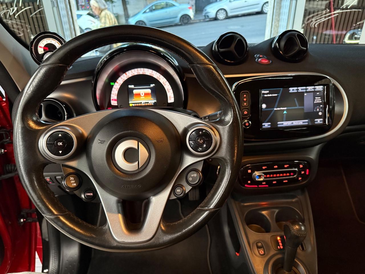 Smart ForFour 90 0.9 Turbo Prime Navi Led PRONTA CONSEGNA