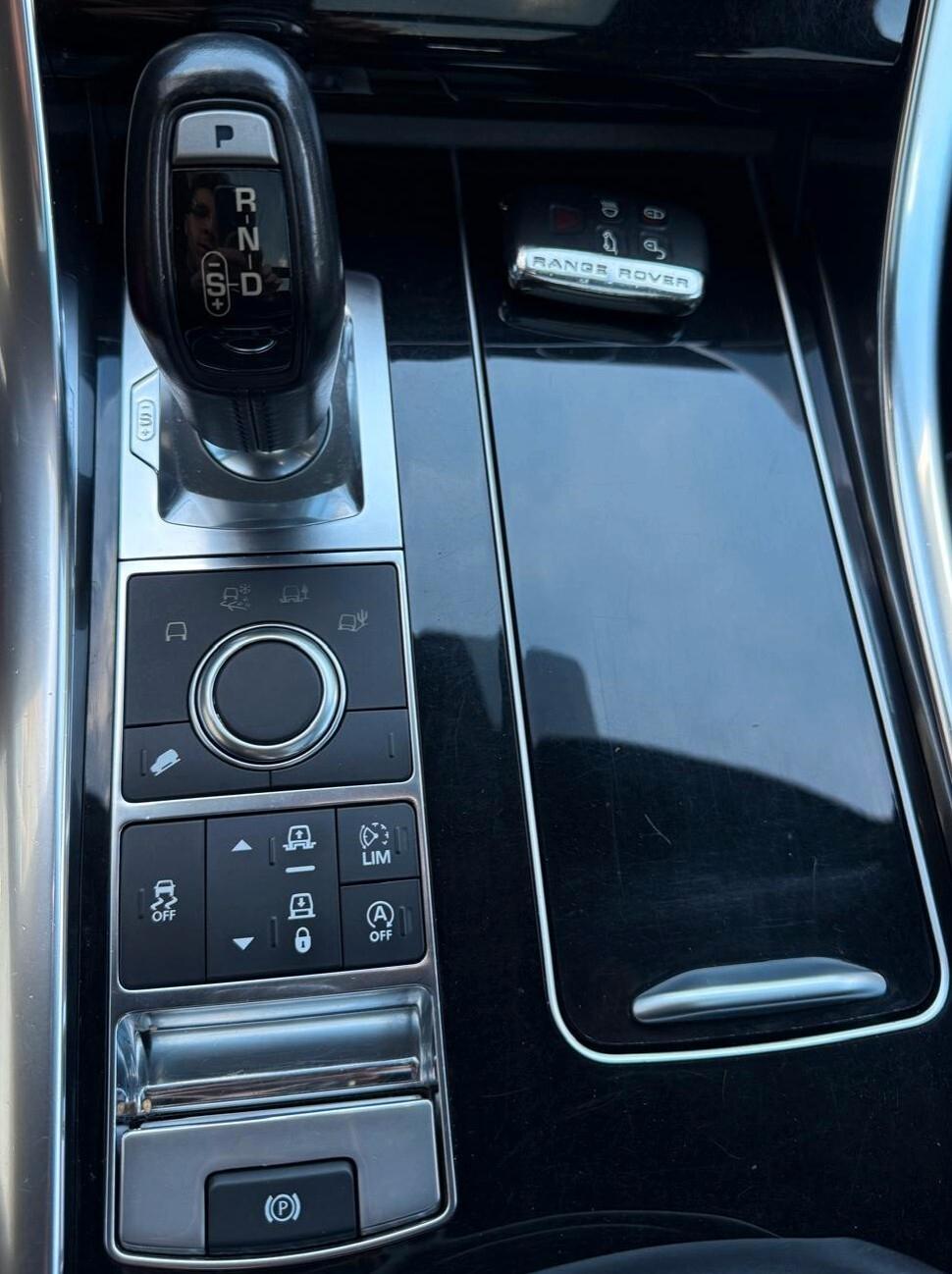 RANGE ROVER SPORT 3.0 TD HSE TETTO Panoramico E GANCIO