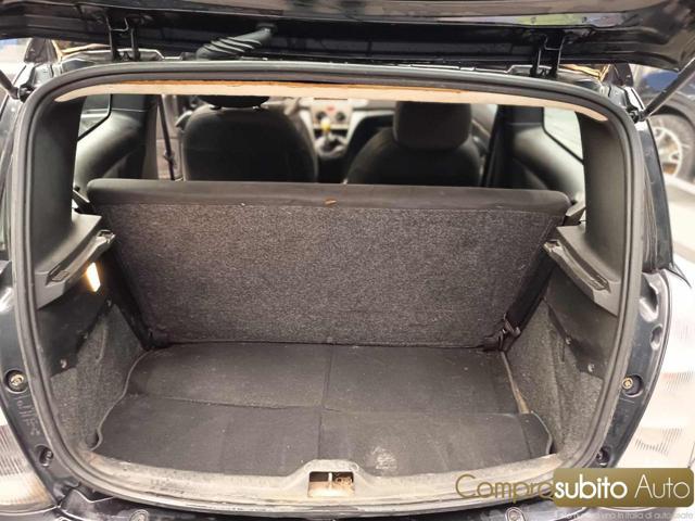 LANCIA Ypsilon 1.2 69 CV Unyca