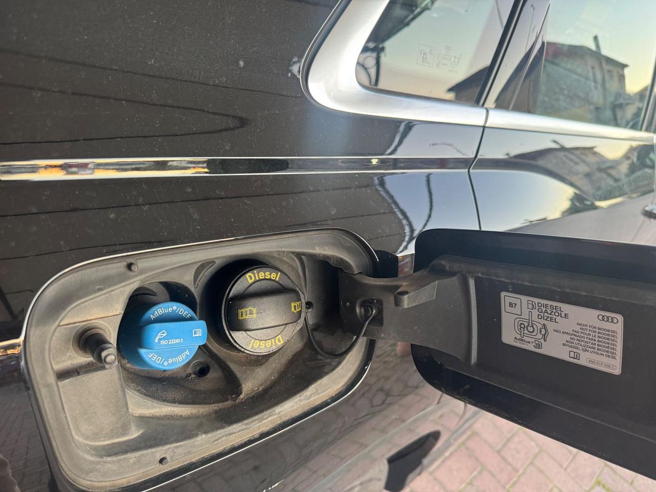 Audi Q3 Business Advanced 2.0 35 TDI  #10142