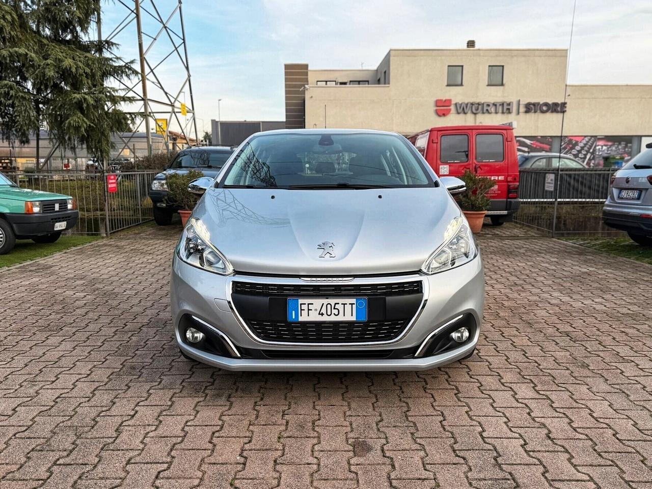 Peugeot 208 BlueHDi 75 CV NAVIGA CRUISE CAMERA OK NEOPATENTATI