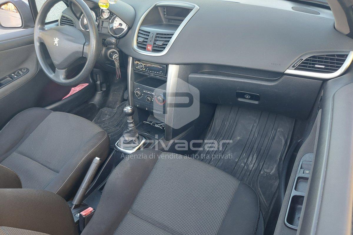PEUGEOT 207 1.6 8V HDi 112CV CC Tecno